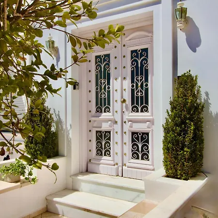 Archontariki Suites & Apartments Λακήθρα