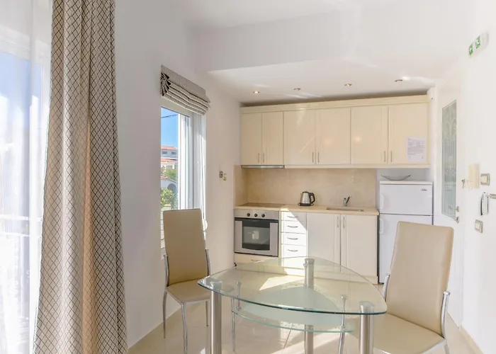 Archontariki Suites & Apartments